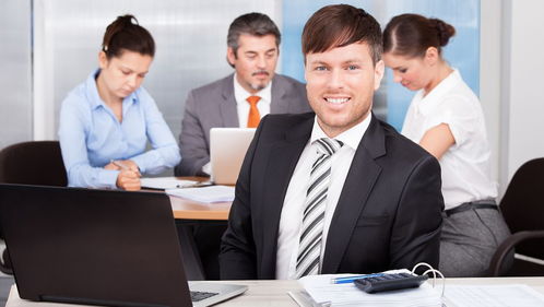 朋友與親戚，誰更值得信賴？——從企業(yè)營銷策劃視角看人際信任