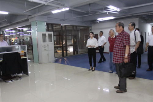 河北誠促會誠信萬里行 走進邯鄲耀騰企業管理咨詢集團，郝小學引領管理新思路